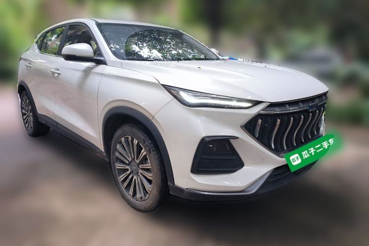 Used CHANGAN OSHAN X5 2022 Sport Edition 1.5T DCT Cyclone Assault Front Right 45 Deg