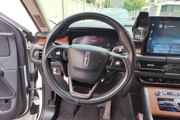 Used Lincoln Aviator 2020 3.0T V6 Four-Wheel Drive Premium Edition
