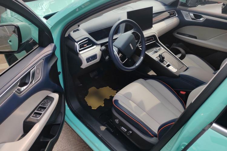 Used Wey Macchiato 2021 1.5L DHT Master Edition Driver Seat