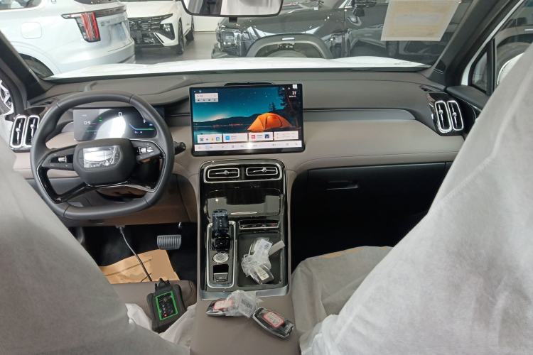 Used Geely Auto FX11 2025 4th Generation 1.5TD DCT – The Start Center Console