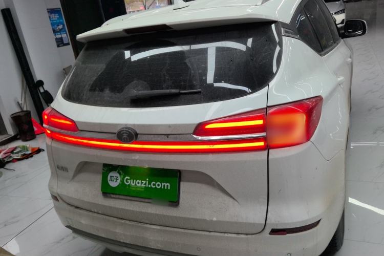 Used BYD Song 2020 Classic Edition 1.5T Automatic Elite Model Exterior 4