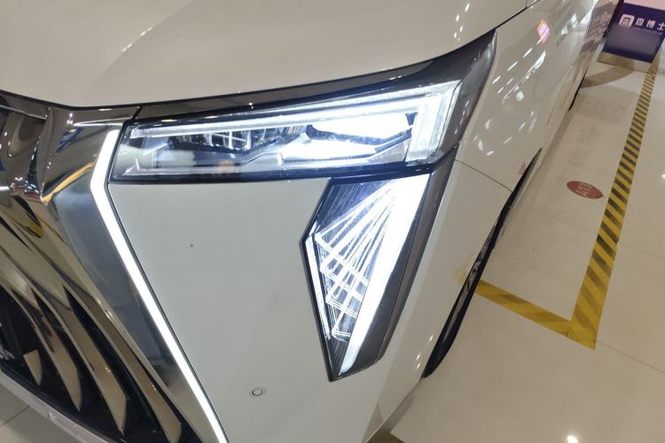 Used GAC Trumpchi M8 2023 Zongshi Series 400T Ultimate Edition
