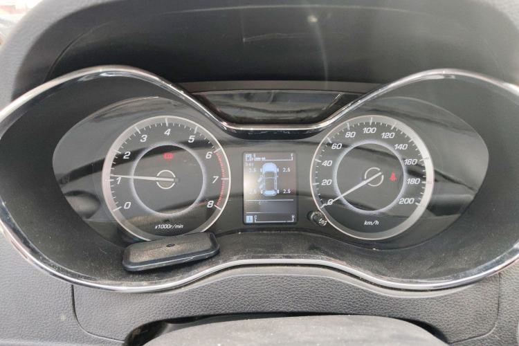 Used Baojun 560 2016 1.8L Manual Luxury Edition