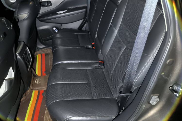 Used Nissan Murano 2015 2.5L XL Two-Wheel Drive Smart Edition
