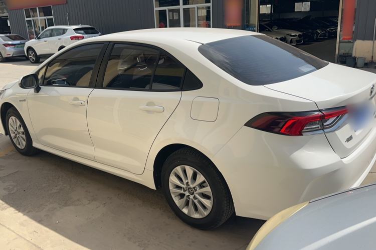 Used Toyota Corolla 2021 Dual-Engine 1.8L E-CVT Pioneer Edition Exterior 5