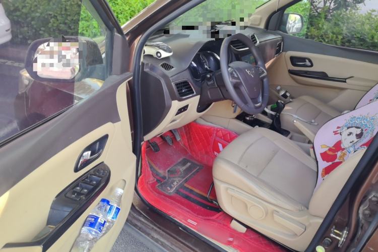 Used Wuling Hongguang 2016 1.5L S1 Deluxe Model China V-standard