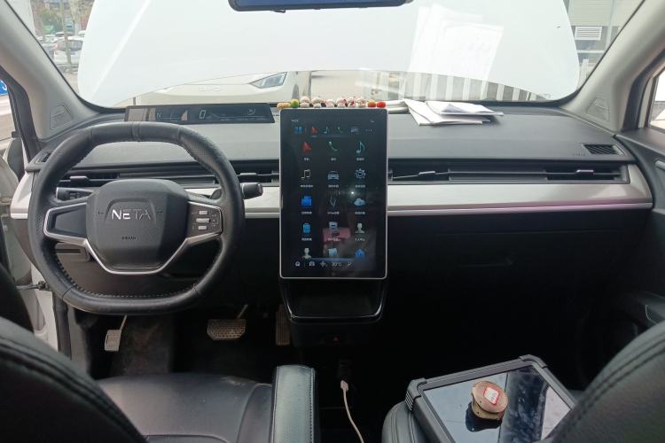 Used NETA V 2021 Standard Range Entertainment Edition Center Console