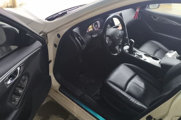 Used Infiniti Q50L 2016 2.0T Ambition Edition Driver Seat