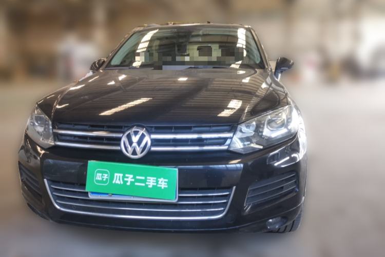 Used Volkswagen Touareg 2011 3.0 TSI Comfort Version Front