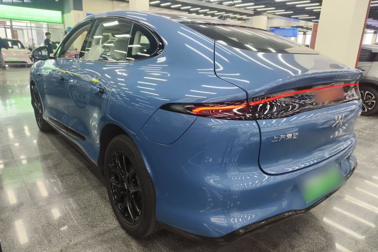 Used IM LS6 2026 Model Range-Extending 66 Max Rear Left 45 Deg