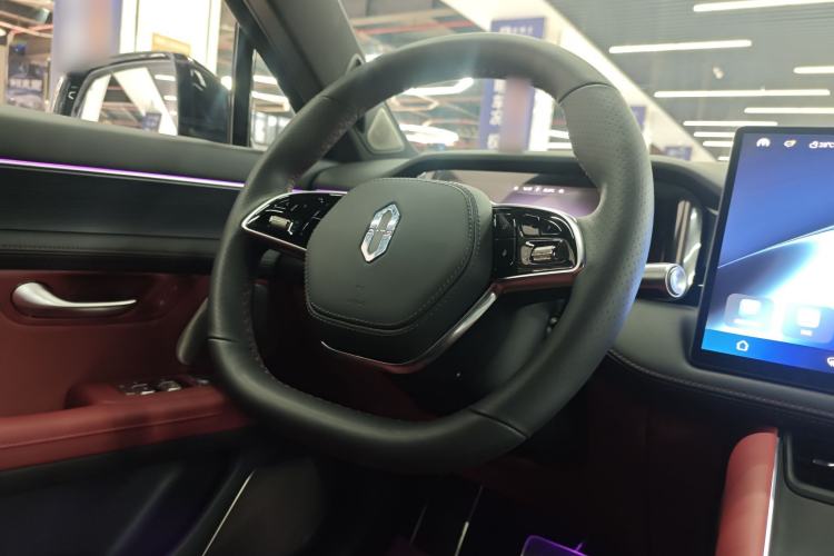 Used Hima AITO M5 2025 Extended-Range Ultra Rear-Wheel-Drive Version Interior 5