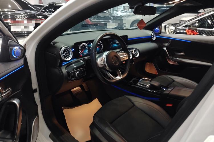 Used Mercedes-Benz A-Class 2022 Second Facelift A 200 L Sport Sedan Fashion Version