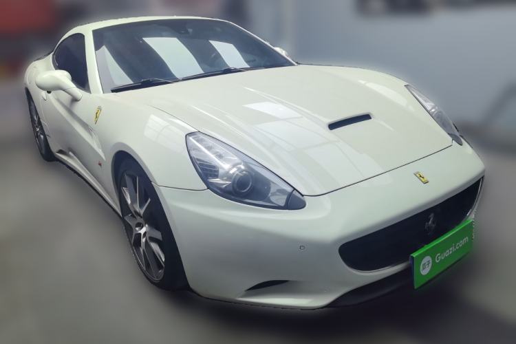 Used Ferrari California T 2012 4.3L Standard Edition Exterior 2