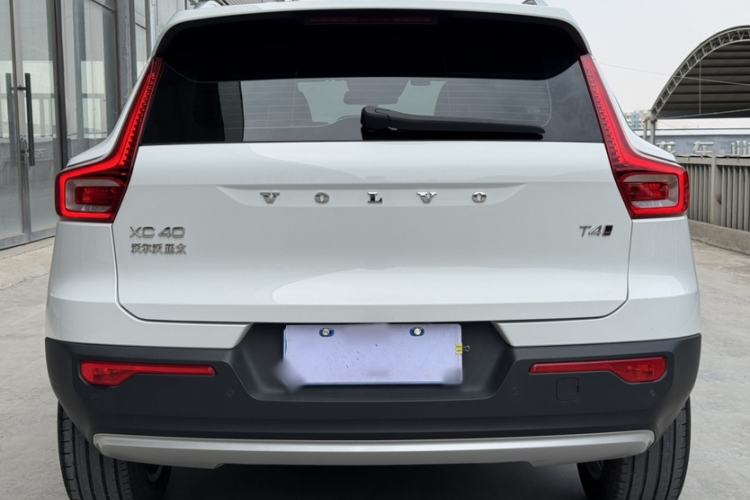 Used Volvo XC40 2021 T4 4x4 SmartDrive Fashion Edition Exterior 5