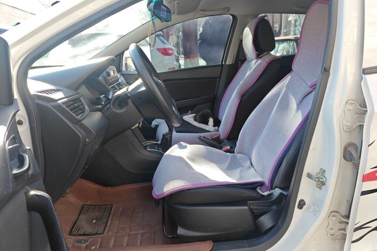 Used Baojun 310 2016 1.2L manual Comfort trim level
