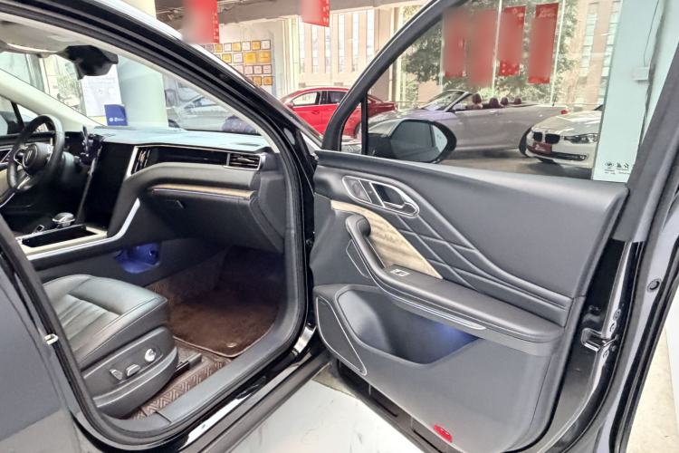 Used Hongqi HS7 2023 2.0T Automatic All-Wheel Drive Flagship Edition Six Seats