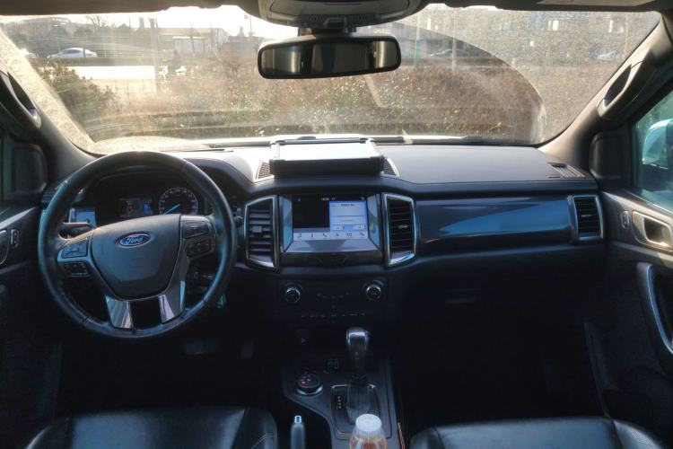 Used Ford Everest 2017 2.0T Gasoline Automatic 4x4 Flagship Edition 7 Seats
