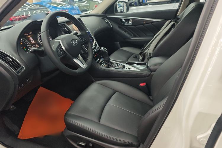 Used Infiniti Q50L 2018 2.0T Comfort Edition China VI Standard Left Front Seat