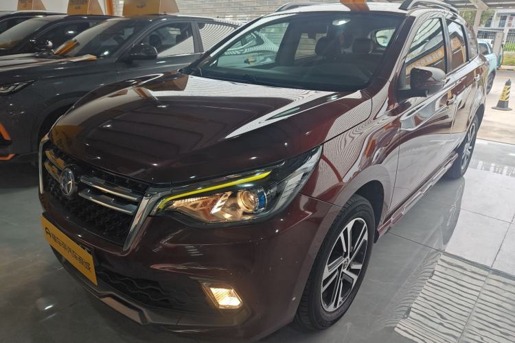 Used Venucia T70 2018 2.0L CVT Smart Enjoyment Version