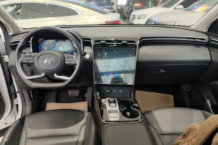 Used Hyundai Tucson 2023 Tucson L 1.5T Automatic Two-Wheel Drive DLX Luxury Edition
