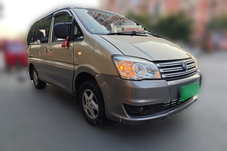 Used FORTHING Lingzhi 2015 M3 1.6L 7-Seater Luxury Model
