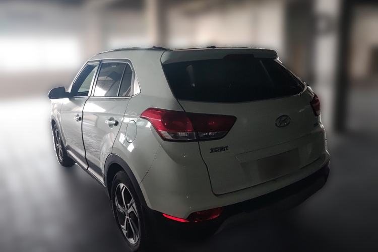 Used Hyundai ix25 2017 1.6L Automatic Smart Version Rear Left 45 Deg