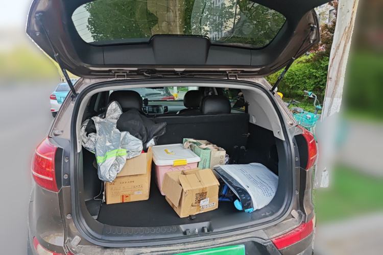 Used Kia Sportage R 2012 2.0L Automatic Two-Wheel Drive NAVI