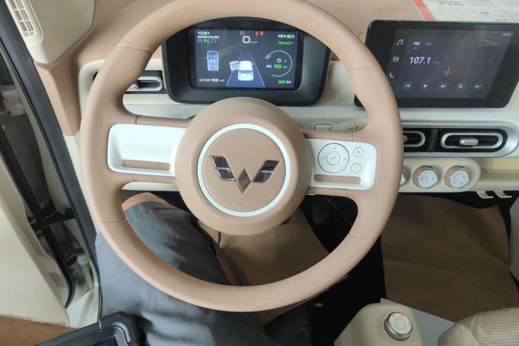 Used Wuling Hongguang MINIEV 2024 3rd Generation 215km Advanced Version