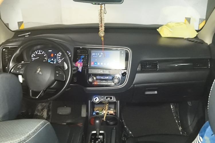 Used Mitsubishi Outlander 2016 2.4L 4x4 Elite Edition 5 Seats