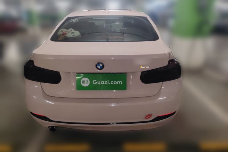 Used BMW 3 Series 2016 320Li Ambition Model
