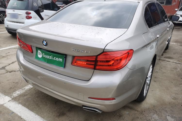 Used BMW 5 Series 2018 525Li Luxury Package