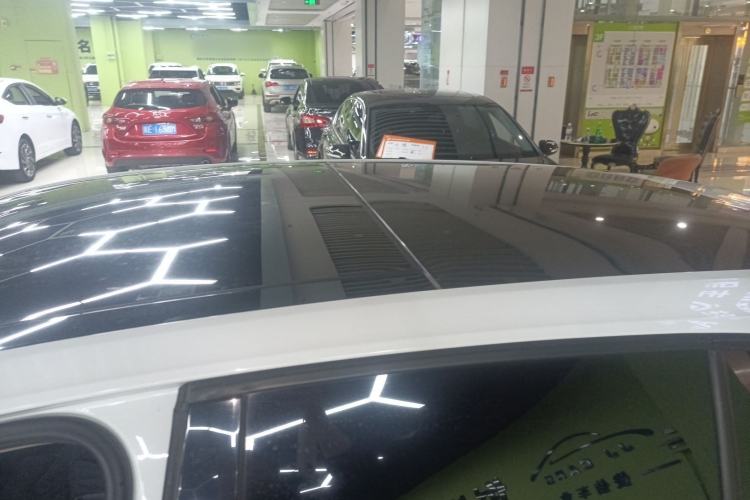 Used Volkswagen Golf 2018 230TSI Automatic Luxury Version Roof