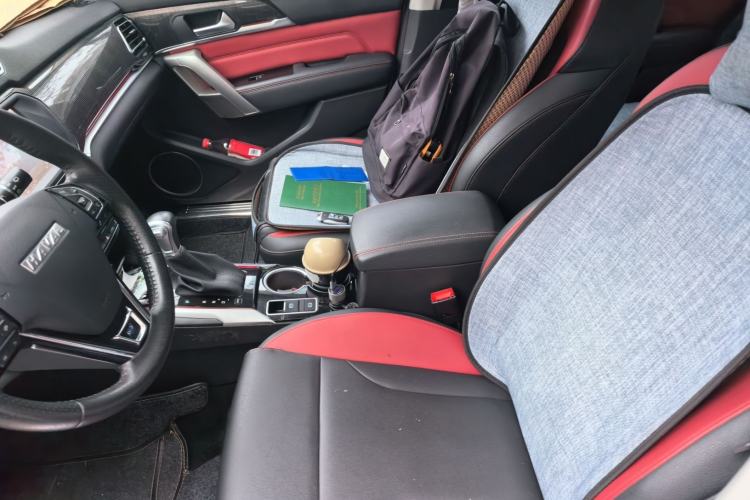 Used Haval H2 2017 Blue Label 1.5T Automatic Two-Wheel Drive Prestige Model Left Front Seat