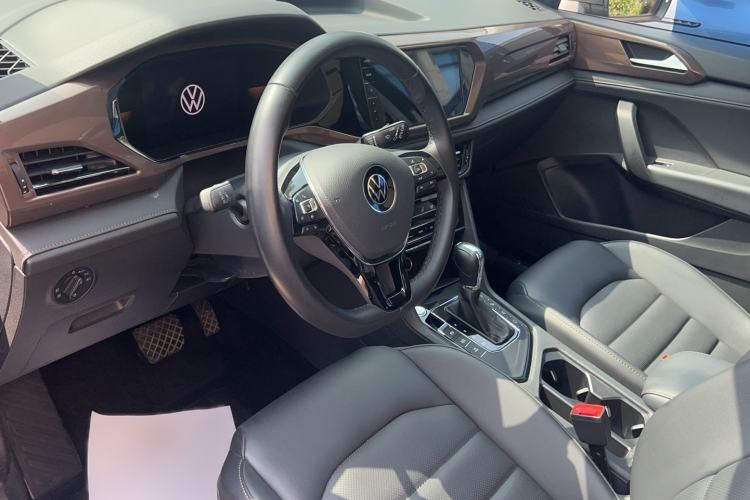 Used Volkswagen Tharu 2022 280TSI Two-Wheel-Drive Luxury Edition