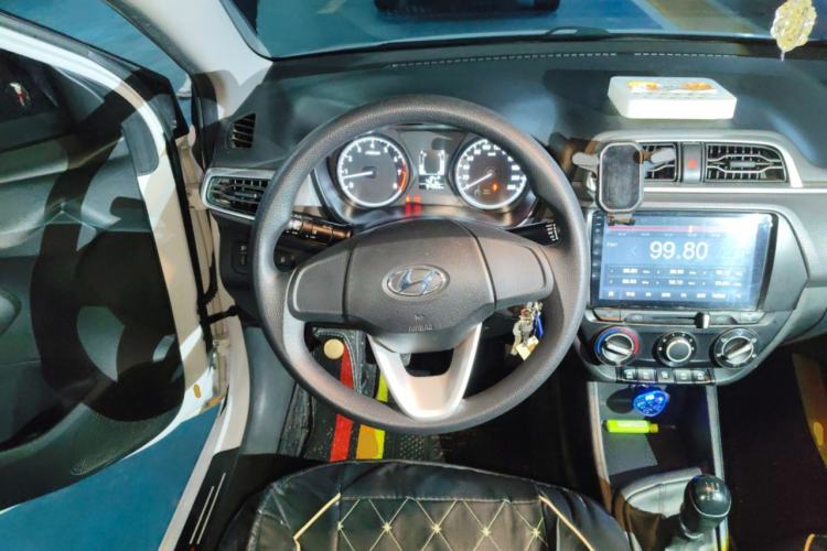 Used Hyundai Verna (older generation) 2017 1.4L Manual Refreshed Version China VI Standard
