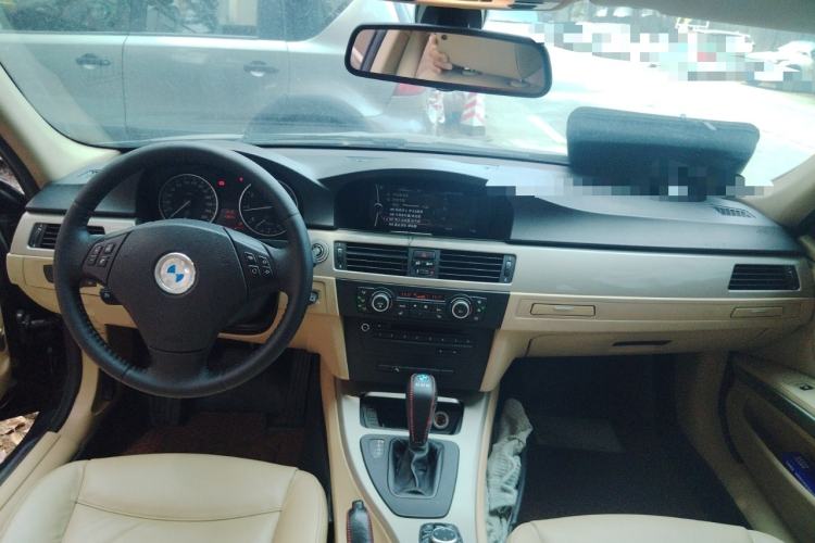 Used BMW 3 Series 2011 320i Luxury Edition