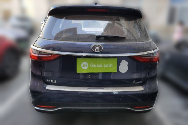 Used BYD Song MAX 2018 1.5T Automatic Smart Connect Elite Model with 6 Seats