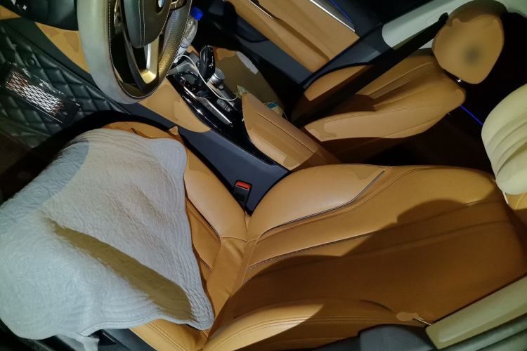 Used BMW 6 Series GT 2019 630i Luxury Design Package Left Front Seat