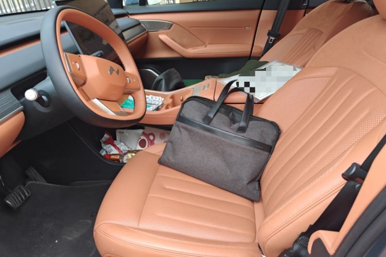 Used ONVO L60 2024 85 kWh Rear-Drive Version