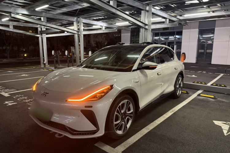 Used IM LS7 2024 100kWh Max Lux Rear-Drive Version Exterior 4