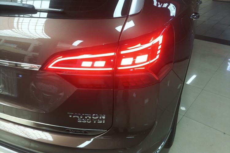 Used Volkswagen Tayron 2019 330TSI Two-Wheel Drive Luxury Model China VI Standard
