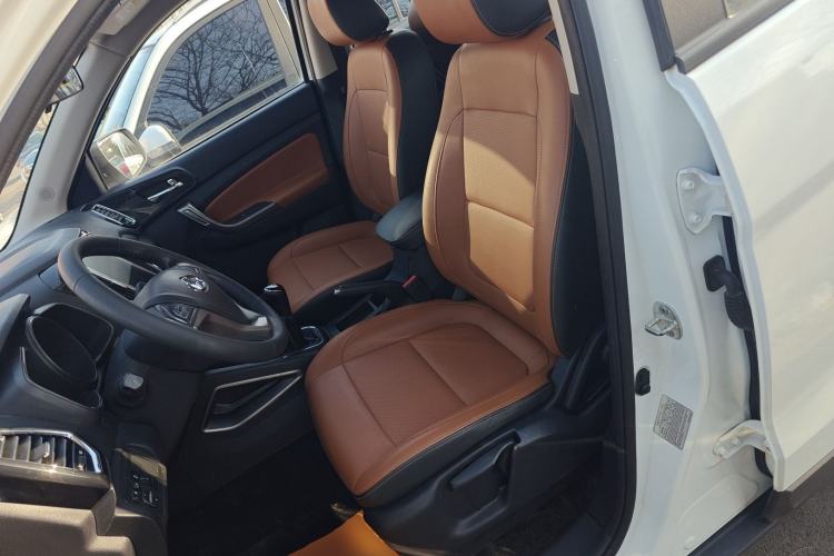 Used Oshan CX70 2016 1.6L Manual Luxury Model