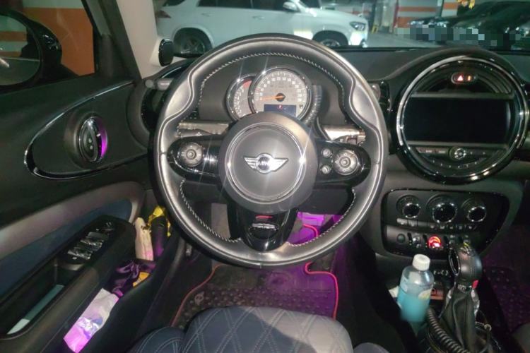 Used MINI Clubman 2016 Revised Version 2.0T COOPER S Connoisseur Edition
