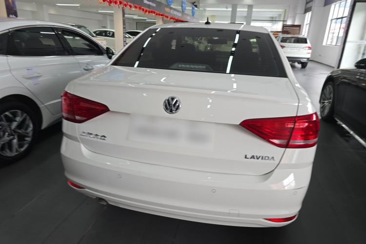 Used Volkswagen Lavida 2018 Classic 1.5L Automatic Fashion Edition China VI Standard