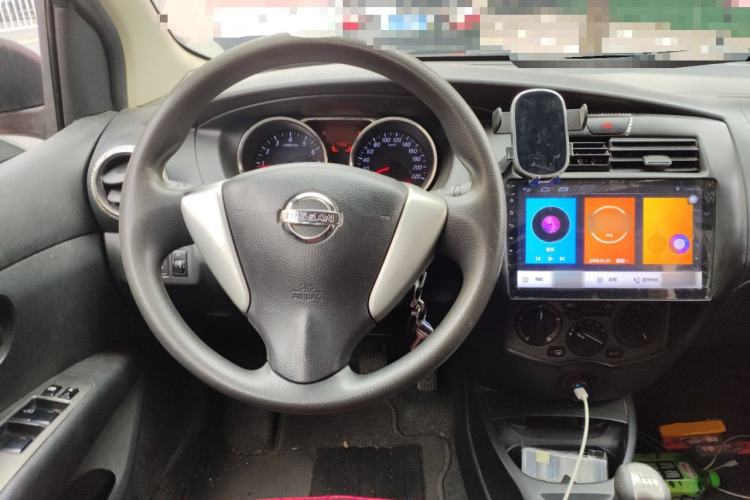 Used Nissan Livina 2013 Jingrui 1.6XL Manual Comfort Edition Steering Wheel