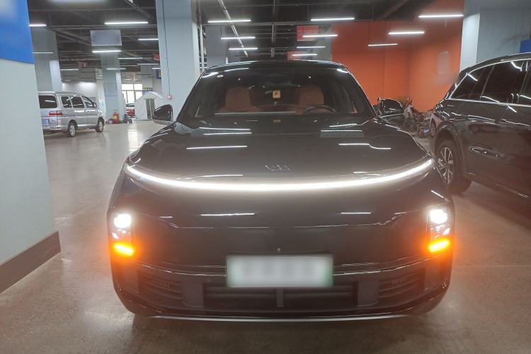 Used Li Auto L9 2023 Pro Model Front