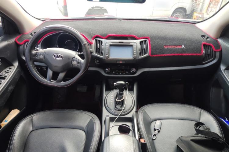 Used Kia Sportage R 2012 2.0L Automatic Two-Wheel Drive NAVI
