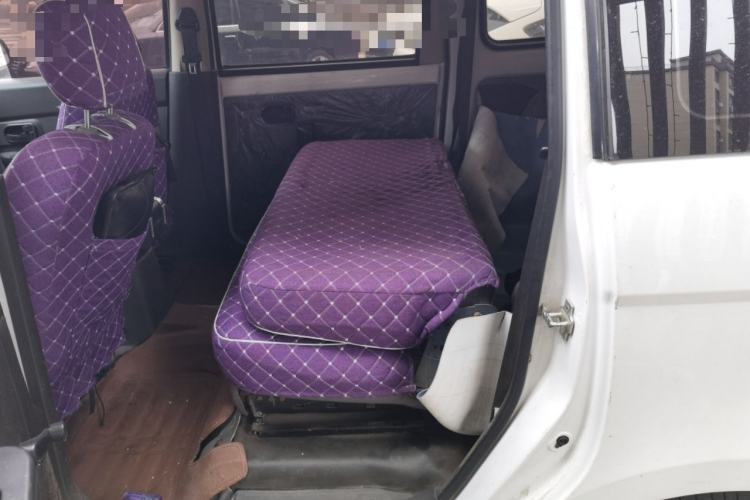 Used Wuling Hongguang 2014 1.5L Base Version Left Rear Seat