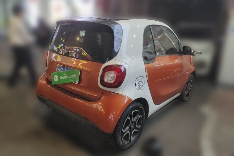 Used smart fortwo 2017 1.0L 52kW New Sound Special Edition China V Emission Standard