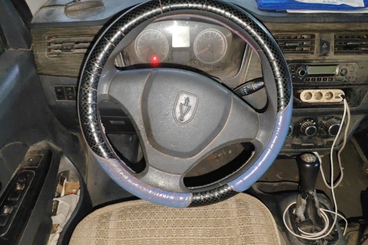 Used Jinbei Hiace X30 2016 1.3L Comfort Model CNG Steering Wheel